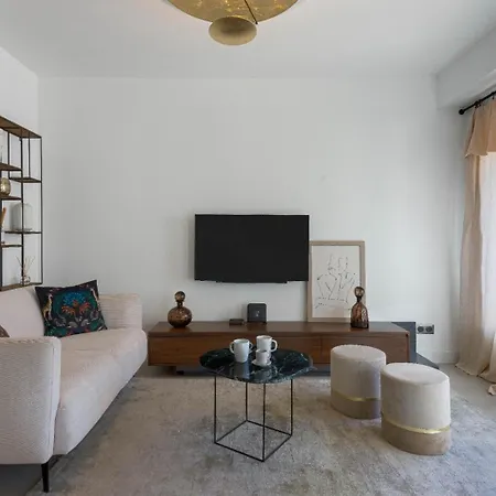 La Lorraine - Proche Plage, 10m Palais, Central, Clim, Moderne Cannes