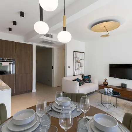 Apartment La Lorraine - Proche Plage, 10m Palais, Central, Clim, Moderne Cannes