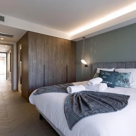 Appartement La Lorraine - Proche Plage, 10m Palais, Central, Clim, Moderne