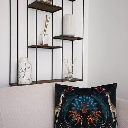 Διαμέρισμα La Lorraine - Proche Plage, 10m Palais, Central, Clim, Moderne