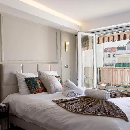 La Lorraine - Proche Plage, 10m Palais, Central, Clim, Moderne Διαμέρισμα